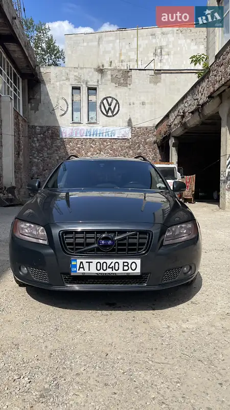 Volvo V70 2013