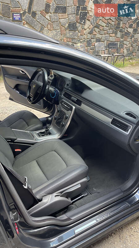 Универсал Volvo V70 2013 в Ивано-Франковске