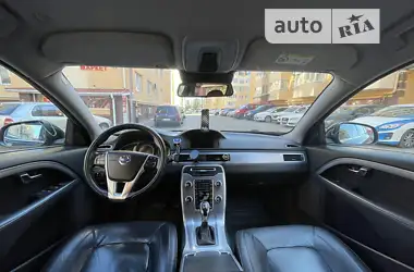 Volvo V70 2016