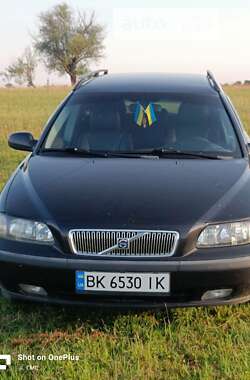 Универсал Volvo V70 2002 в Березному