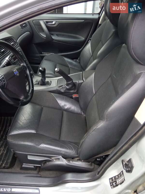 Універсал Volvo V70 2007 в Борисполі