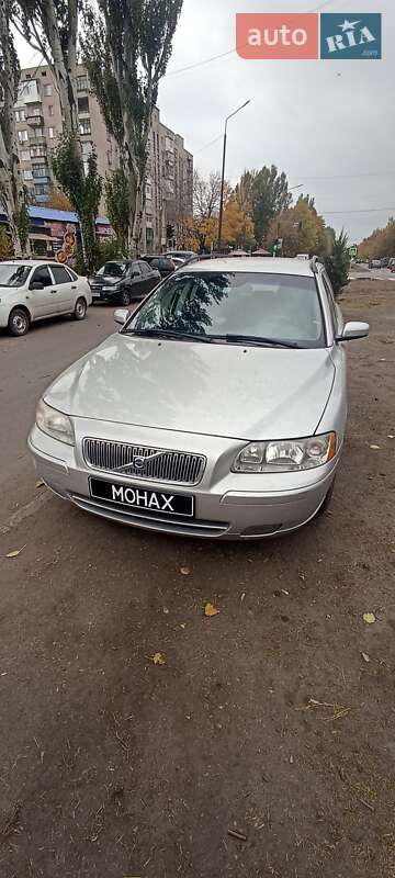 Универсал Volvo V70 2006 в Хмельницком