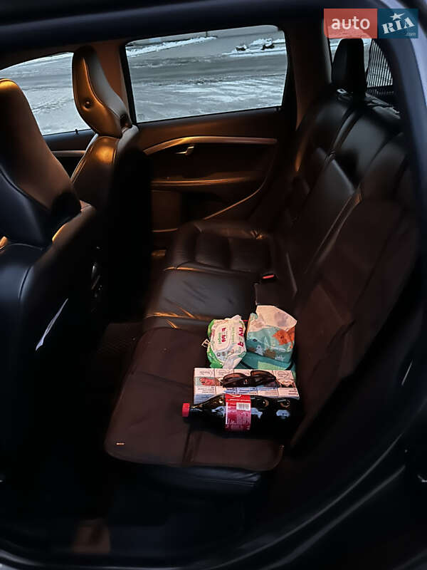 Универсал Volvo V70 2010 в Гусятине