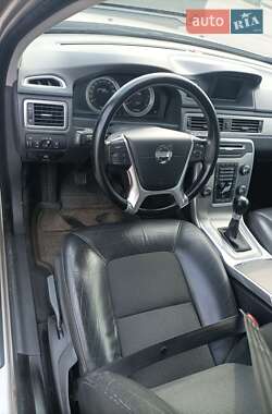 Универсал Volvo V70 2011 в 