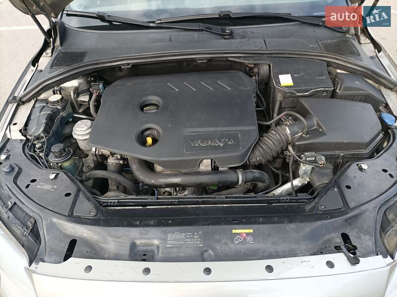 Універсал Volvo V70 2011 в Житомирі