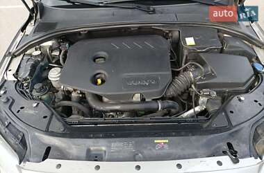 Универсал Volvo V70 2011 в 