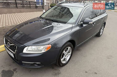 Универсал Volvo V70 2011 в Киеве