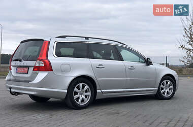 Універсал Volvo V70 2010 в Радивиліві