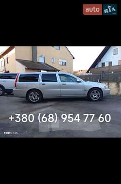 Универсал Volvo V70 2004 в 