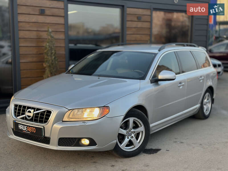 Універсал Volvo V70 2012 в Червонограді