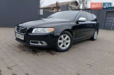 Универсал Volvo V70 2010 в 