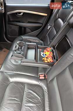 Универсал Volvo V70 2010 в 