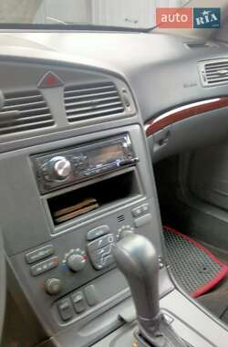 Универсал Volvo V70 2001 в 