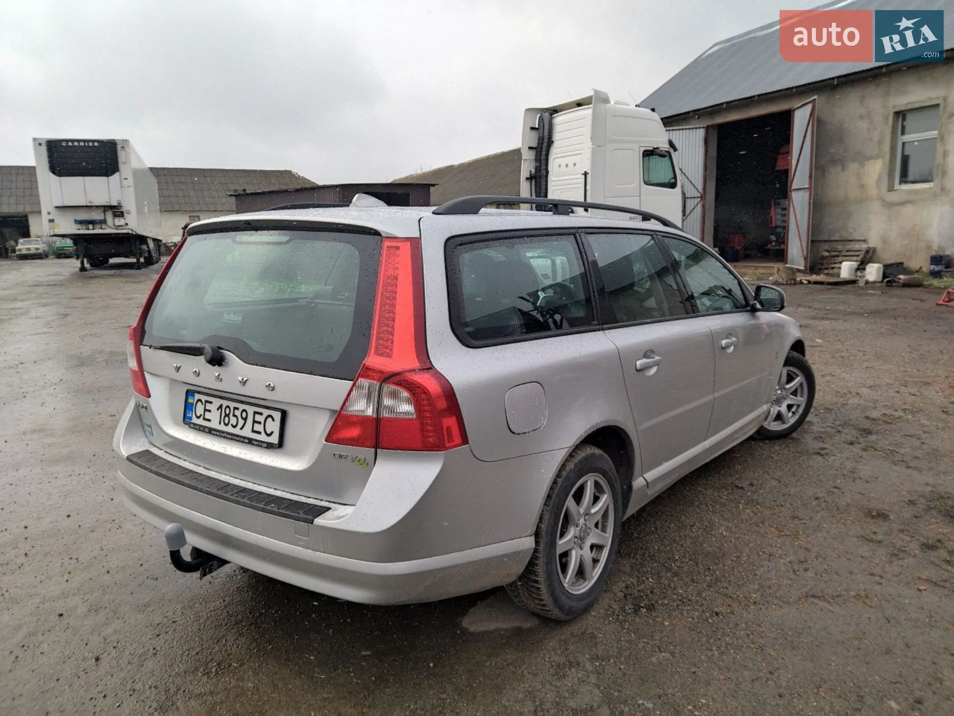 2011 Volvo V70 - мініатюра 3
