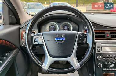 Универсал Volvo V70 2011 в 