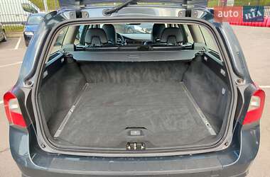 Универсал Volvo V70 2011 в 