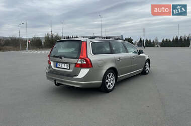 Универсал Volvo V70 2010 в 