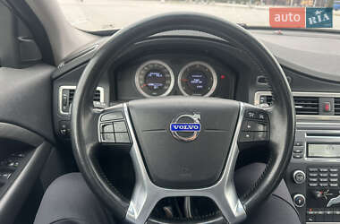 Универсал Volvo V70 2010 в 