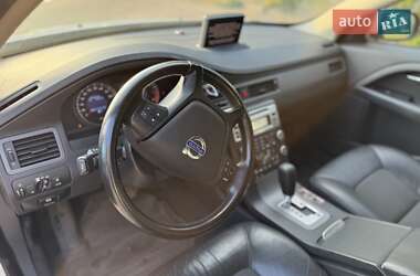 Універсал Volvo V70 2010 в 