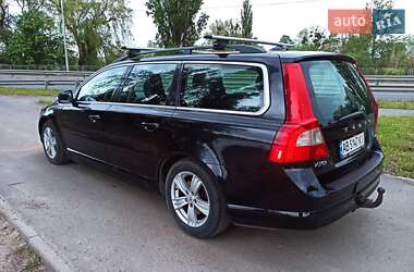 Универсал Volvo V70 2010 в 
