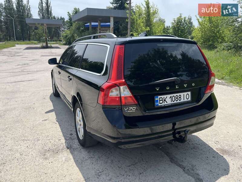 Універсал Volvo V70 2011 в Маневичах