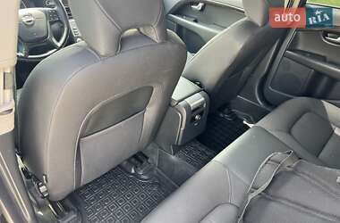 Универсал Volvo V70 2011 в 