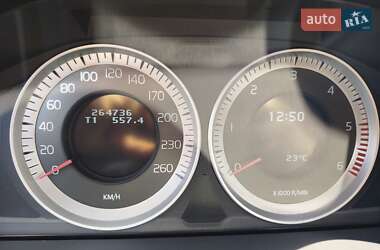 Универсал Volvo V70 2011 в 