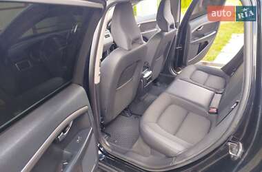 Универсал Volvo V70 2011 в 