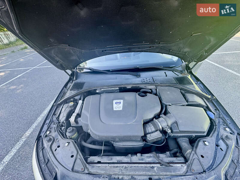 Универсал Volvo V70 2009 в Киеве