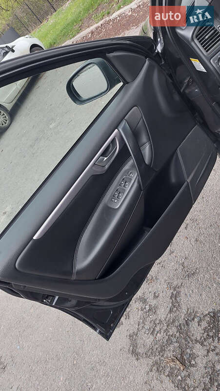 Универсал Volvo V70 2002 в Умани