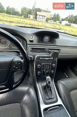 Универсал Volvo V70 2012 в 