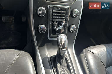 Универсал Volvo V70 2013 в 