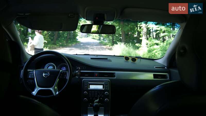 Универсал Volvo V70 2010 в Луцке