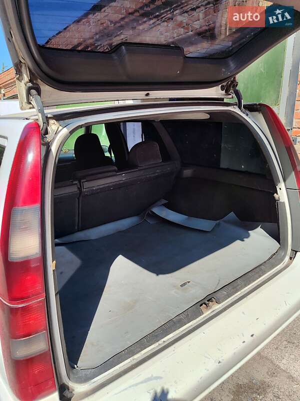 Универсал Volvo V70 1999 в Полтаве
