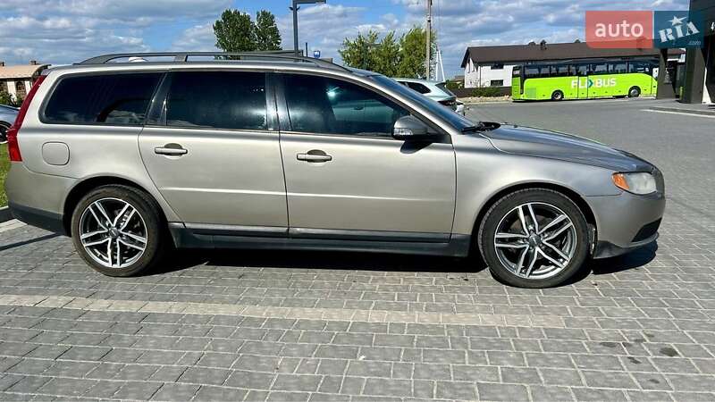 Volvo V70 2009
