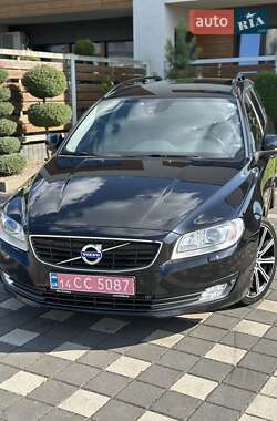 Универсал Volvo V70 2015 в 