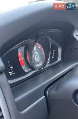 Универсал Volvo V70 2015 в 