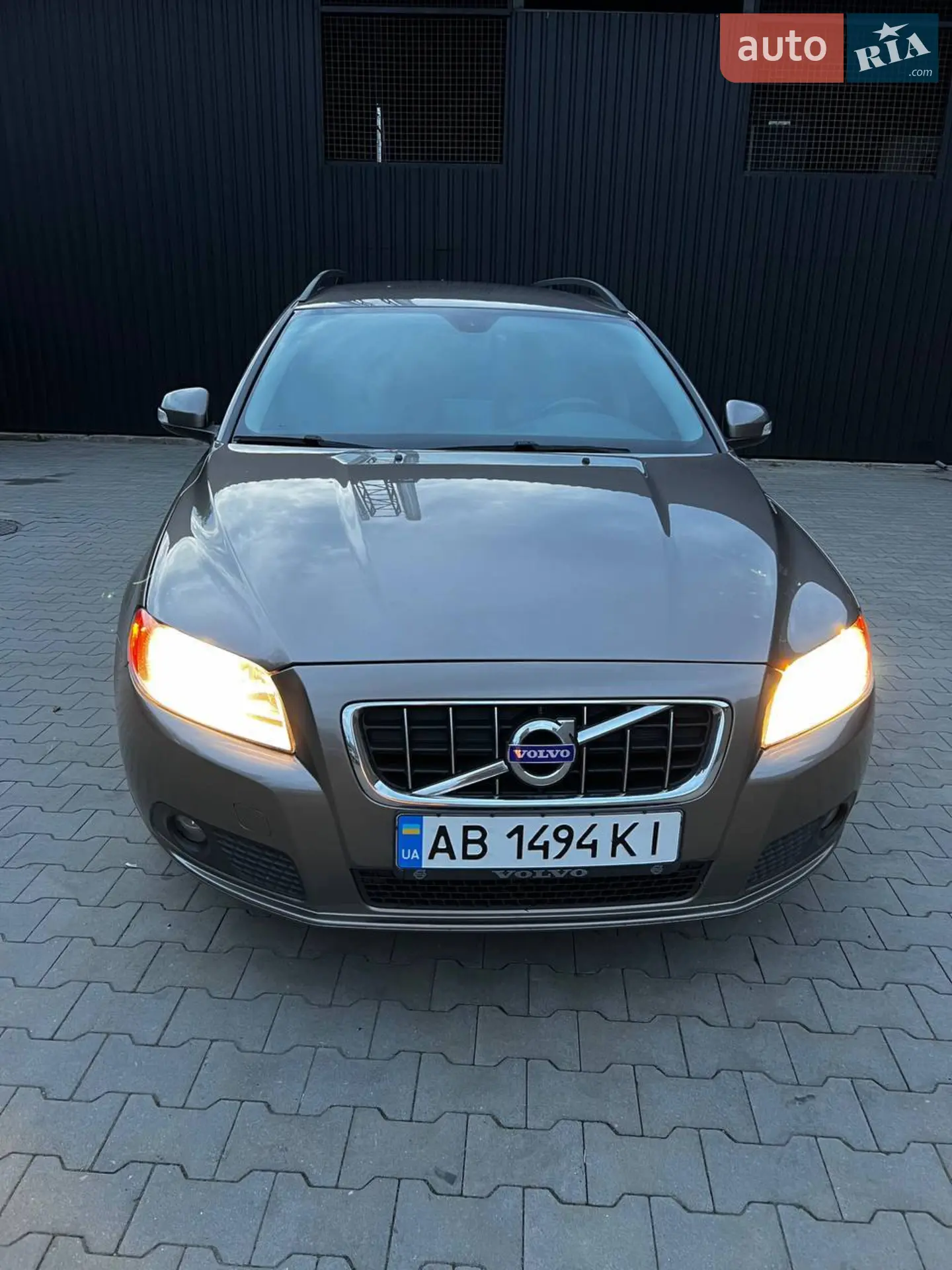 2010 Volvo V70 - мініатюра 46