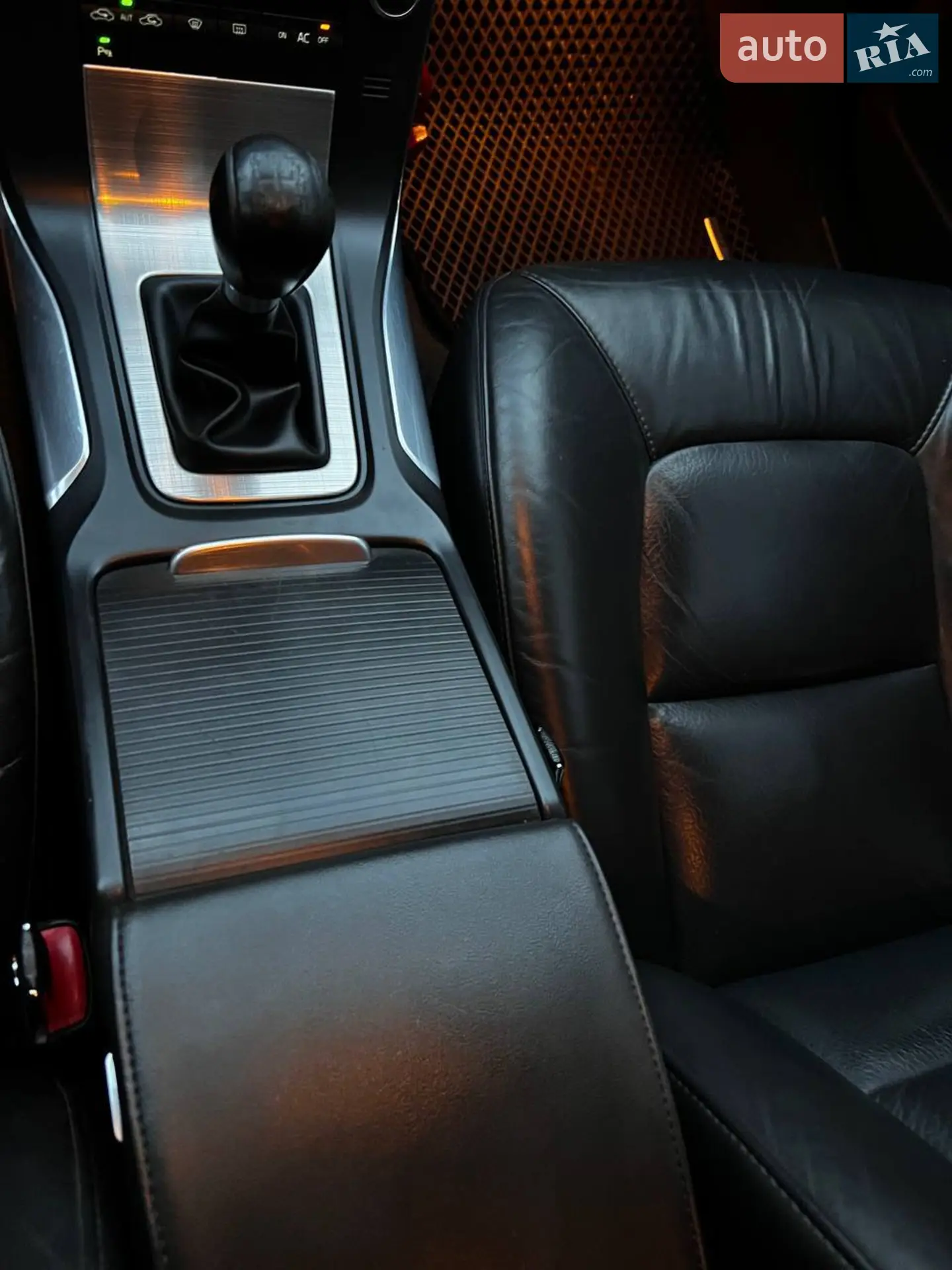 2010 Volvo V70 - мініатюра 31