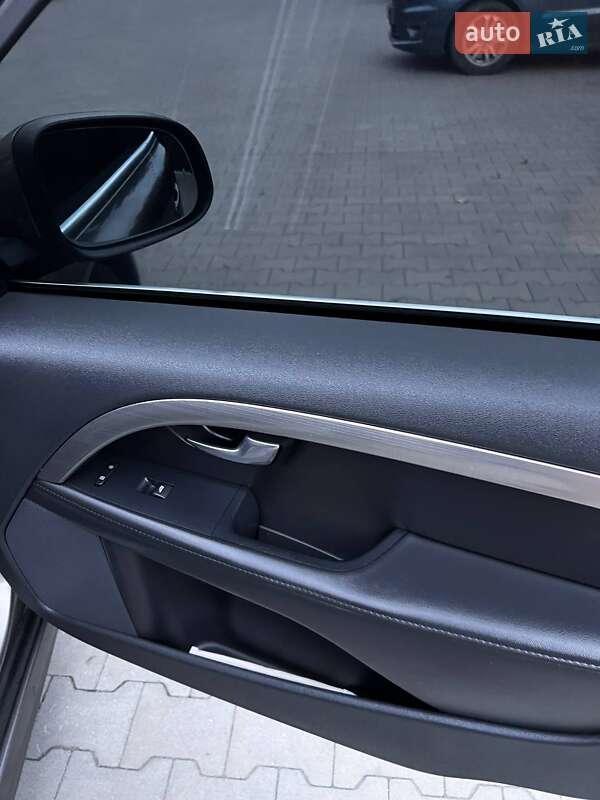 Универсал Volvo V70 2010 в Казатине