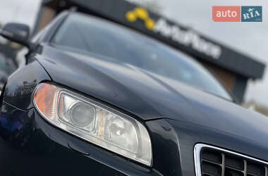 Универсал Volvo V70 2013 в 