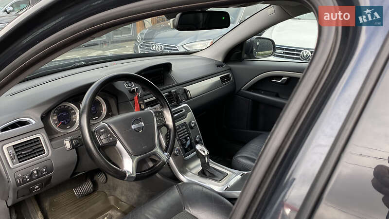 Универсал Volvo V70 2013 в Луцке