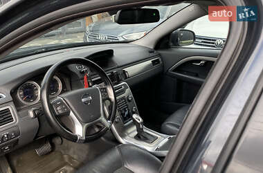 Универсал Volvo V70 2013 в 