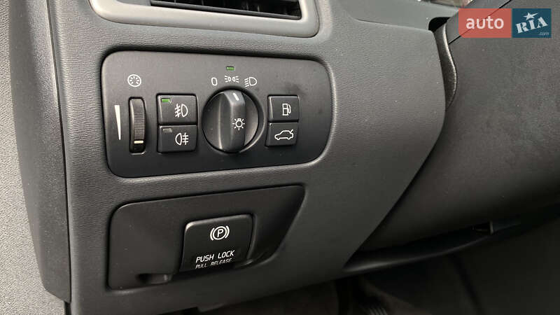 Универсал Volvo V70 2013 в Луцке