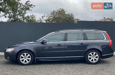 Универсал Volvo V70 2013 в 