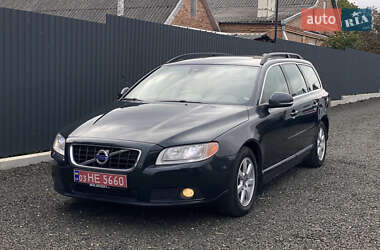 Универсал Volvo V70 2013 в 
