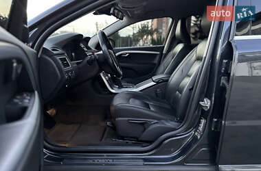 Универсал Volvo V70 2015 в 