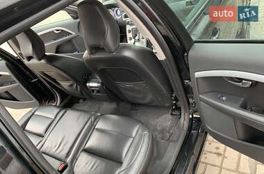 Универсал Volvo V70 2012 в 