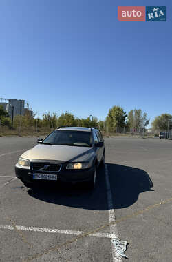 Универсал Volvo V70 2001 в 