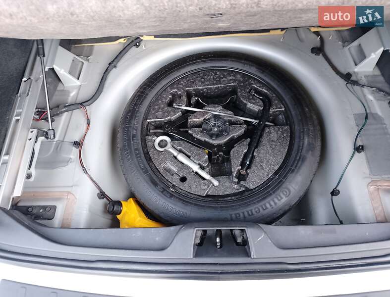 Універсал Volvo V70 2013 в Вінниці